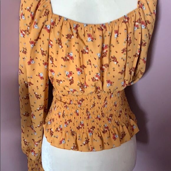 NO  COMMENT FLORAL  top - Picture 4 of 5